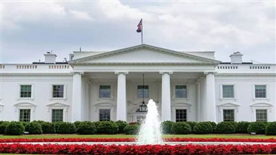 البيت الأبيض: نعمل عن كثب لتقييم التقارير المتعلقة بحدوث هجوم بالطاقة الموجهة