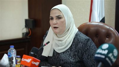 التضامن: ربط الدعم النقدي بعدم الزواج المبكر