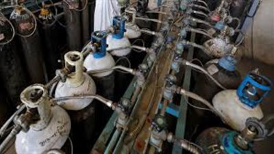 تونس تستلم شحنات أكسجين قادمة من الجزائر لمواجهة الجائحة