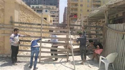 الالتزام بغلق ومنع التجمعات علي شواطئ  الإسكندرية استعدادا لعيد الربيع