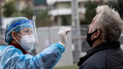 اليونان تسجل 1391 إصابة جديدة و72 حالة وفاة بكورونا