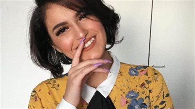 الفساتين القصيرة موضة ربيع وصيف 2021