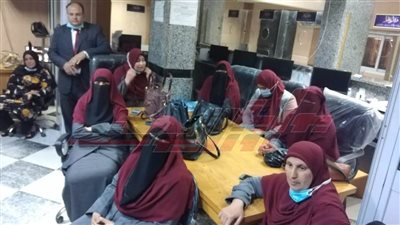 تدريب العاملين بالمركز التكنولوجي ووحدة التراخيص على الاشتراطات البنائية الجديدة بكفر الشيخ