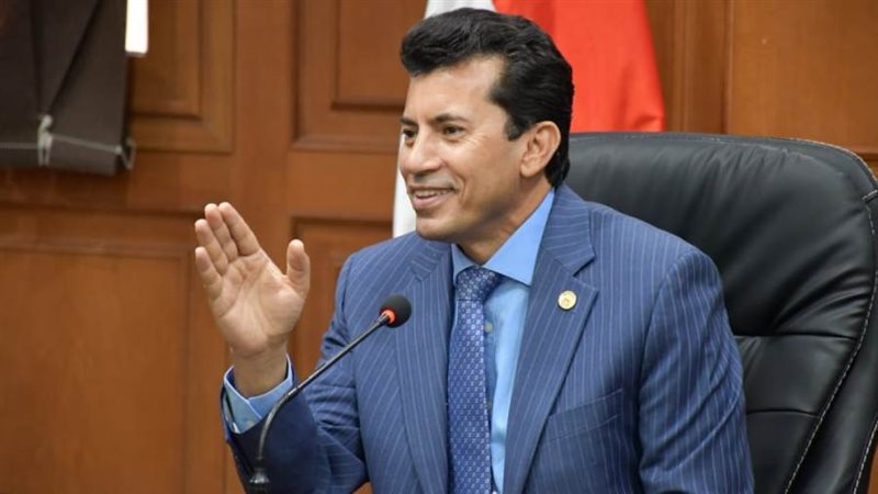 د. أشرف صبحى