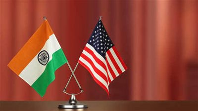 وكيل الدفاع الأمريكي يبحث مع وزير الدفاع الهندي عدداً من الموضوعات المشتركة