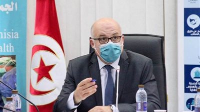 وزير الصحة التونسي يؤكد الحرص على زيادة المخزون الاستراتيجي من الأكسجين