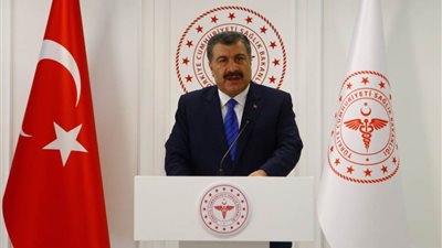 تركيا تسجل أقل من 20 ألف إصابة بكورونا لأول مرة منذ منتصف مارس