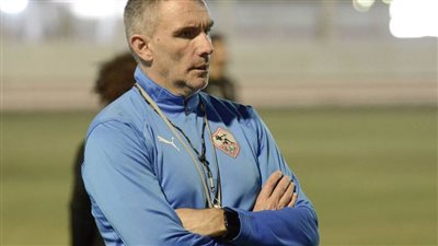 كارتيرون يكشف سر انتظام الزمالك في معسكر مبكر قبل القمة