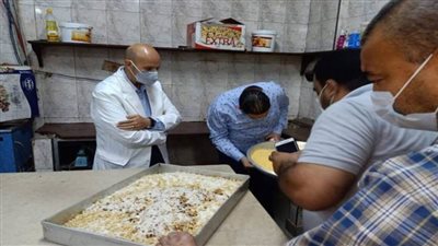 استعدادا لعيد الفطر.. حملات موسعة على مصانع الحلويات