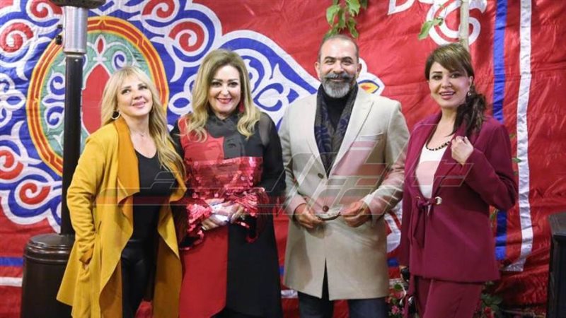 جانب من الطاووس