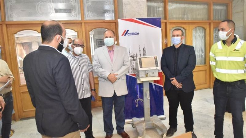 محافظ أسيوط يشهد