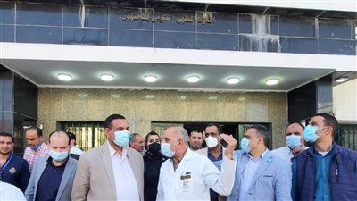 اللواء هشام آمنة يتفقد معهد الأورام ومستشفى دمنهور التعليمي