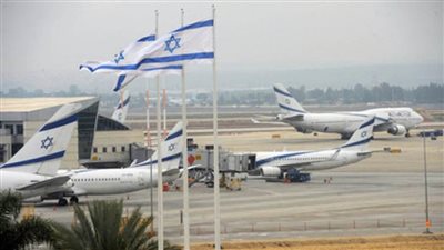  إسرائيل توقف جميع الرحلات في مطار 