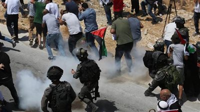 عشرات الإصابات والاعتقالات خلال قمع الشرطة الإسرائيلية مسيرات بأراضي 48