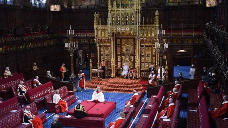 ملكة بريطانيا في