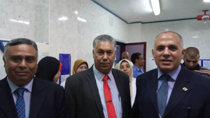 وزير الموارد المائية