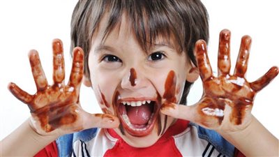 بعد تناول كحك العيد.. طرق الوقاية من تسوس الأسنان عند الأطفال