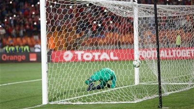 بقذيفة طاهر.. الأهلي يتقدم على صن داونز في الشوط الأول