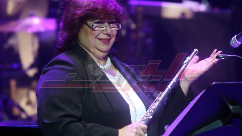 الدكتورة إيناس عبد