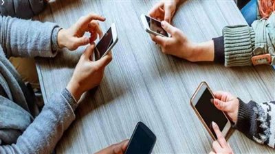 رواد السوشيال ميديا: تبت يد الخونة والعملاء.. الشعب يُدرك حجم المؤامرة 