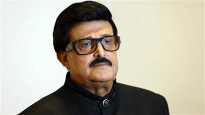 نجوم الفن ينعون الفنان الكبير سمير غانم