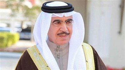 وزير الداخلية البحريني يلتقي بقائد القوات البحرية بالقيادة المركزية الأمريكية