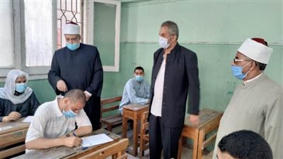 وكيل الأزهر يتفقد لجان امتحانات القراءات بشبرا الخيمة