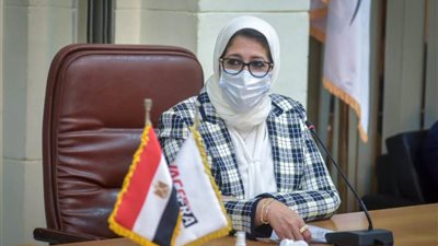 عاجل| وزيرة الصحة تناشد مجددا بأهمية التسجيل لتلقي لقاح  فيروس كورونا