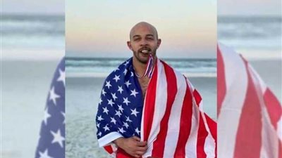 ابن شقيقة كرم جابر يحقق برونزية المصارعة الشاطئية بعلم أمريكا