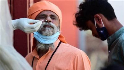 الهند: ارتفاع عدد ضحايا بارجة وقاطرة غارقتين إثر إعصار (توكتا) لـ6 قتلى