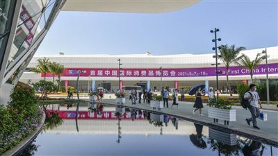 55.6 مليار دولار قيمة الاتفاقيات المبرمة في معرض غرب الصين الدولي للتجارة