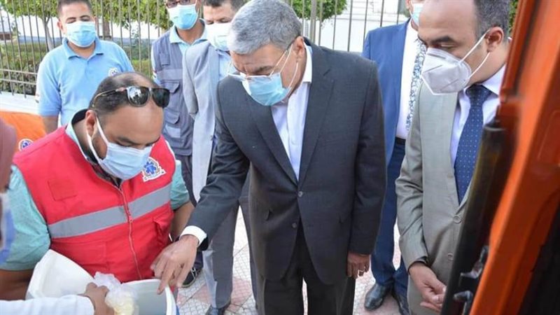 محافظ المنيا يشهد