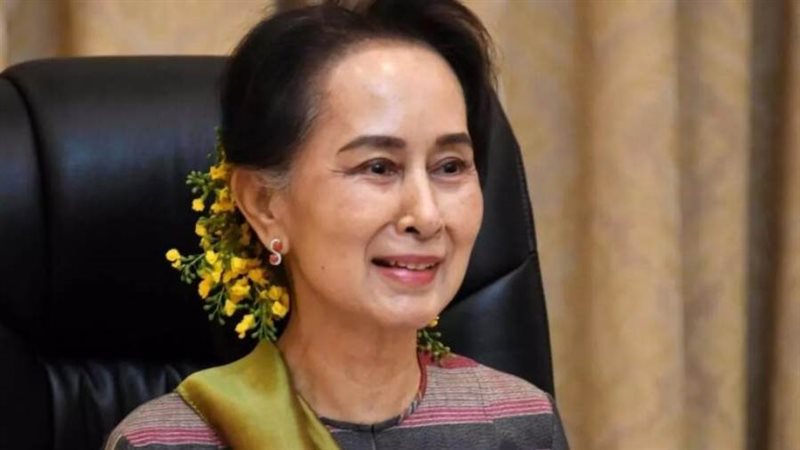 أونج سان سو تشي زعيمة