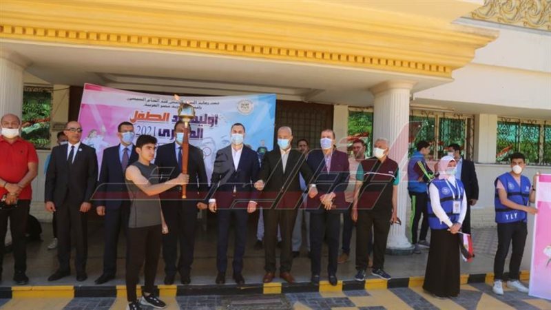 تسليم الشعلة