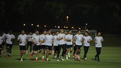 الأهلي يختتم مرانه الأول في الدوحة استعدادا لمواجهة نهضة بركان المغربي