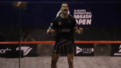 مصطفى عسل يصعد للدور ربع النهائي في بطولة الجونة الدولية للإسكواش