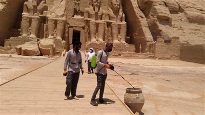 تطهير المقاصد السياحية والأثرية بمدينة القصير جنوب البحرالأحمر