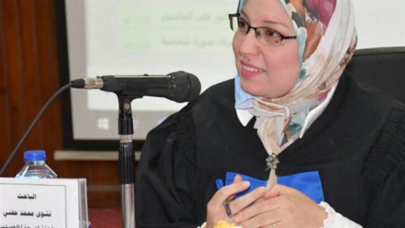 الكاتبة الصحفية نشوى