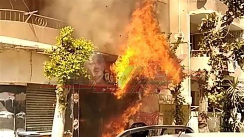 جانب من الحريق