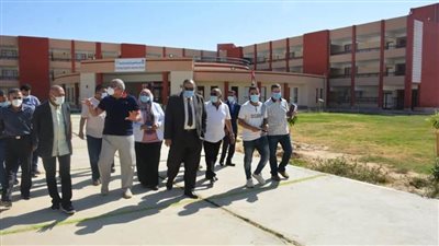 محافظ الوادي يقرر تخفيض المصروفات الدراسية للمدرسة اليابانية 50%