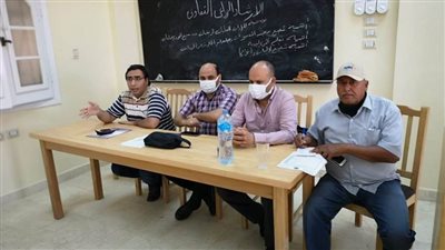 ندوات إرشادية للنهوض بمحصول القطن والزراعة بالبحيرة