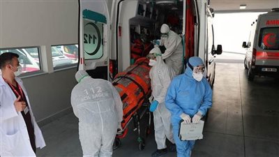 تركيا تسجل 8426 إصابة و183 وفاة جديدة بكورونا