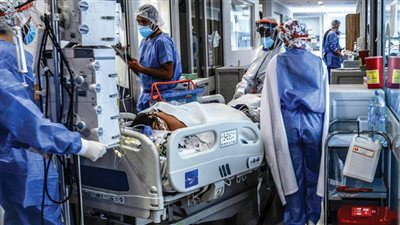 فرنسا تسجل 142 وفاة جديدة بكورونا