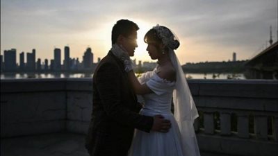 عاجل| تعدد الأزواج بسبب قلة النساء وكثرة الرجال