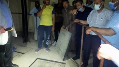 مصرع 3 عمال بالاختناق أثناء تطهير خزان صرف صحي بإحدى قرى المنيا