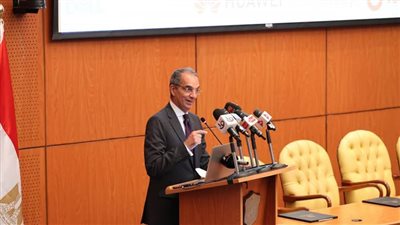  وزير الاتصالات يشهد الإعلان عن شراكات جديدة مع أربعة من كبرى شركات التكنولوجيا العاملة فى مصر