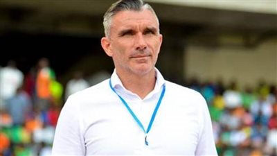 رسميًا.. إيقاف كارتيرون مباراتين وغرامة 70 ألف جنيه