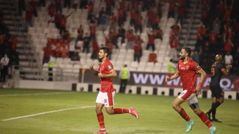 لحظة تسجيل هدف محمد