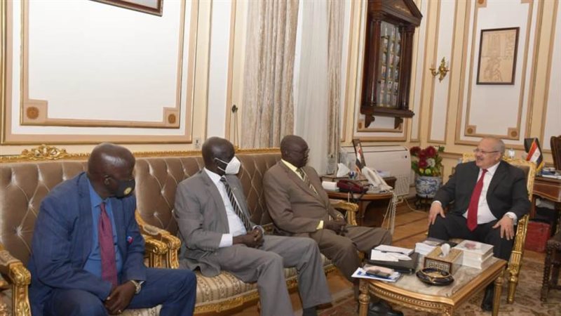 خلال اللقاء