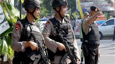 الشرطة الإندونيسية: ضبط 10 أشخاص خططوا لهجمات انتحارية